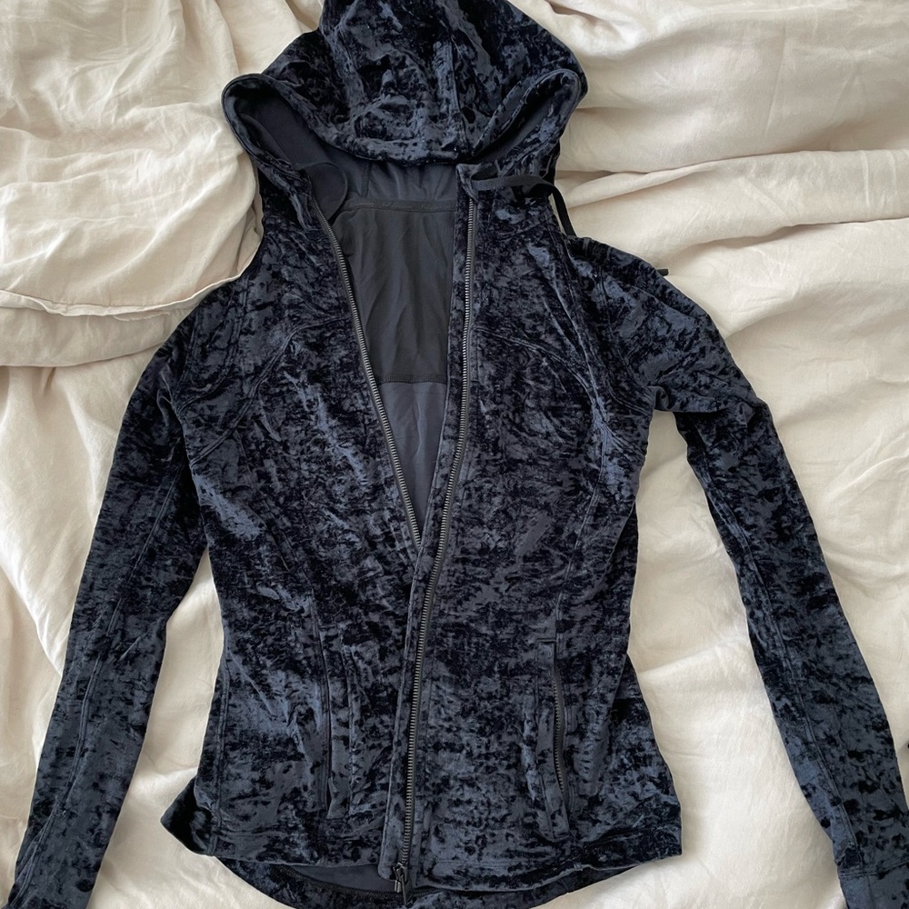 LULULEMON CRUSHED VELVET SET IN NAVY